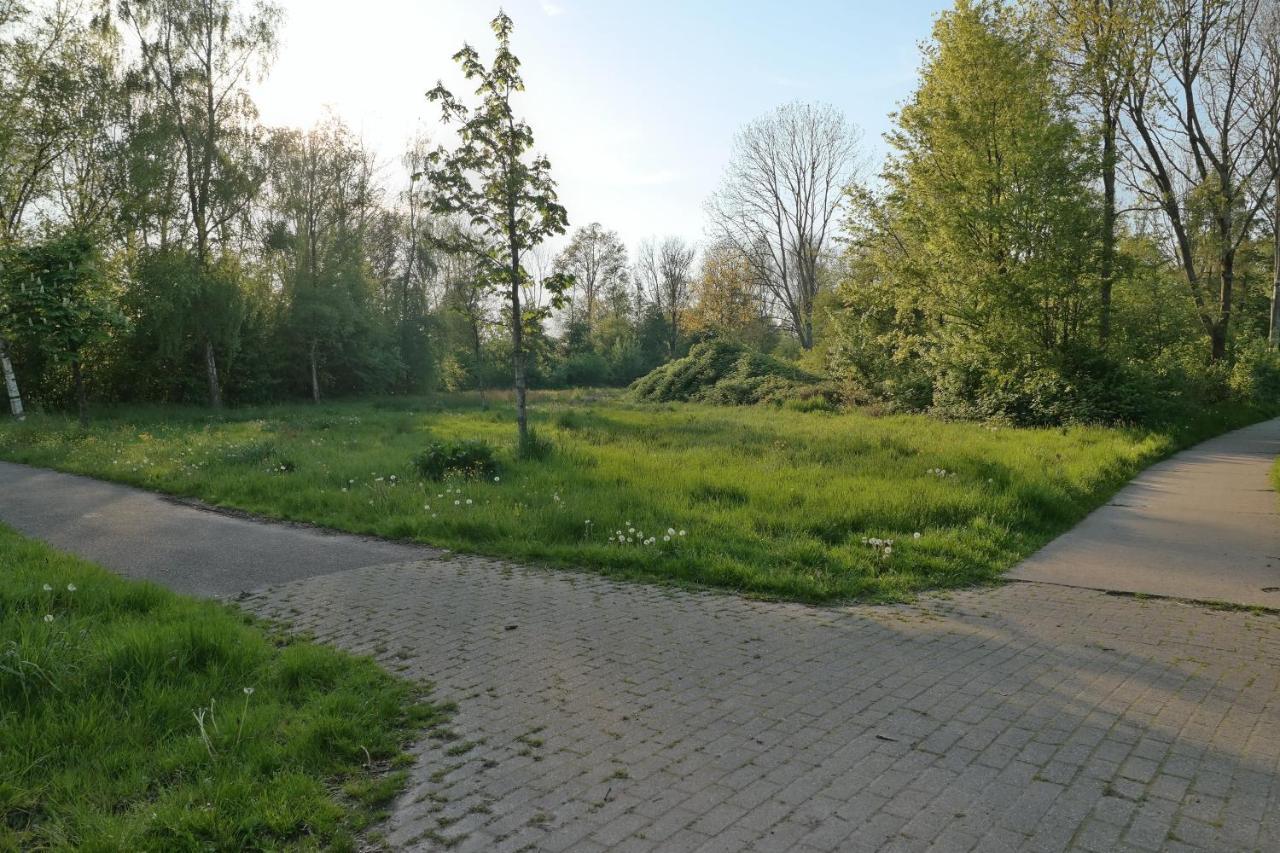 Slaap Lekker Leilighet Dokkum Eksteriør bilde