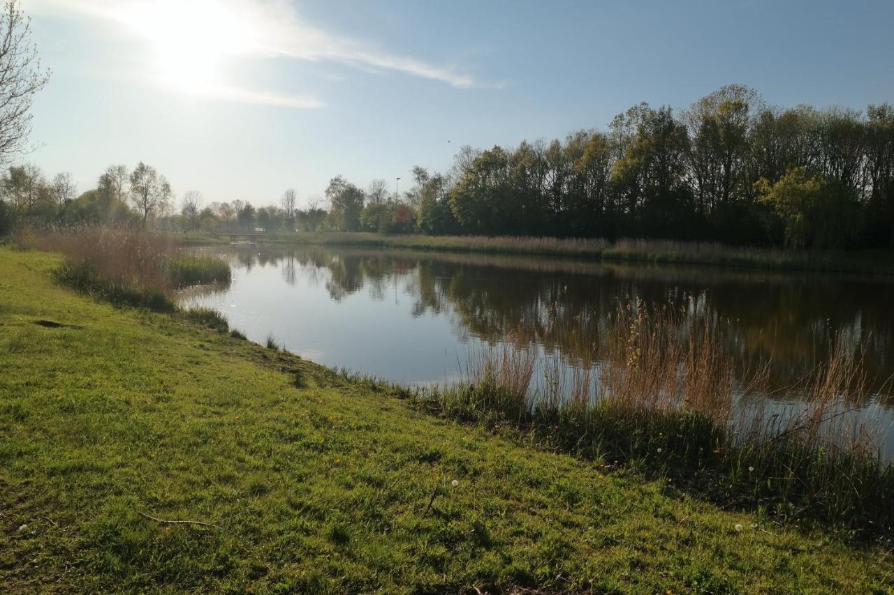 Slaap Lekker Leilighet Dokkum Eksteriør bilde